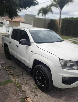 VOLKSWAGEN AMAROK 2.0 S 4X4 CD 16V TURBO INTERCOOLER DIESEL 4P MANUAL VOLKSWAGEN AMAROK 2.0 S 4X4 CD 16V TURBO INTERCOOLER DIESEL 4P MANUAL